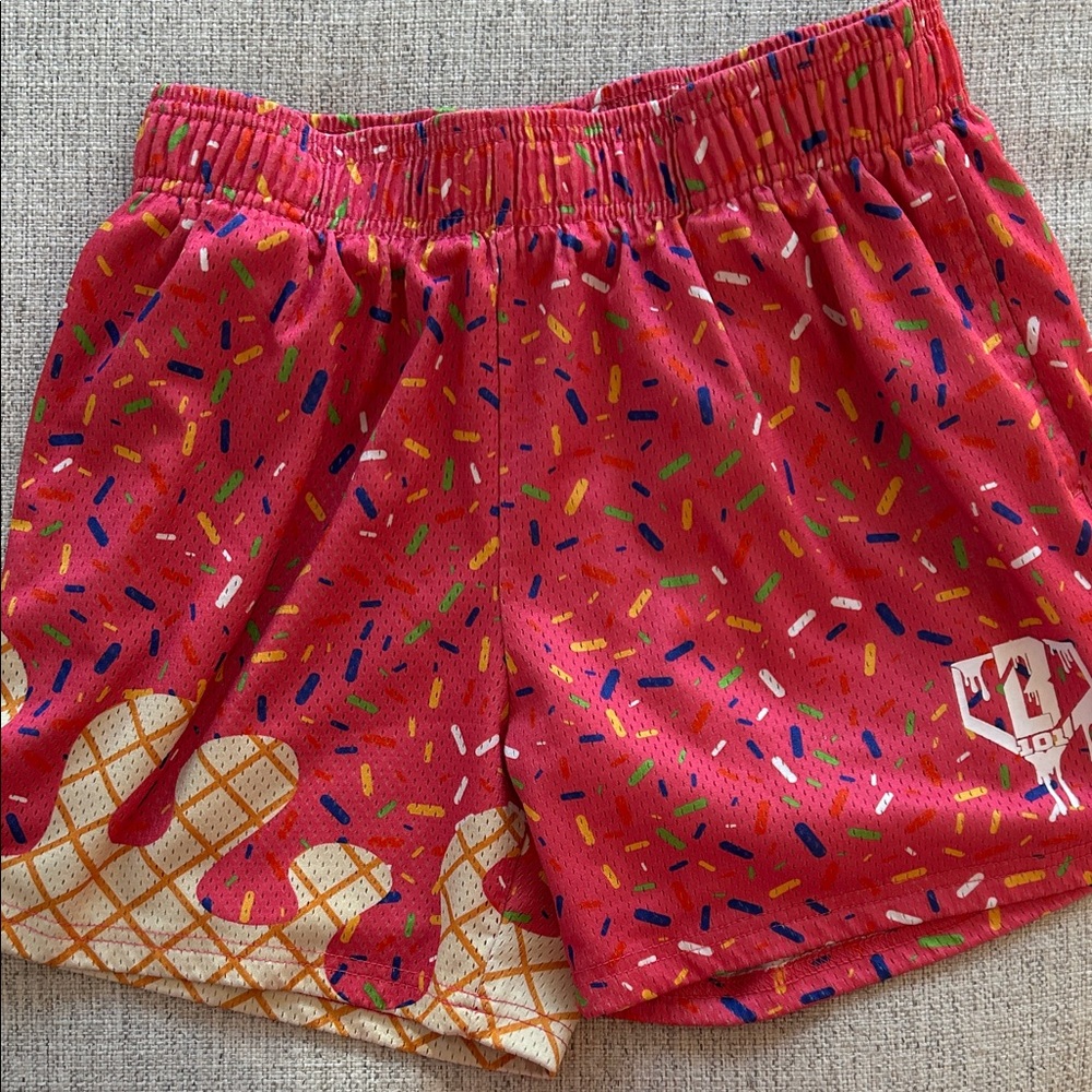 Baseball Lifestyle 101 Men Small Ice cream Shorts